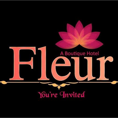 Fleur Hotel Jaipur Buitenkant foto